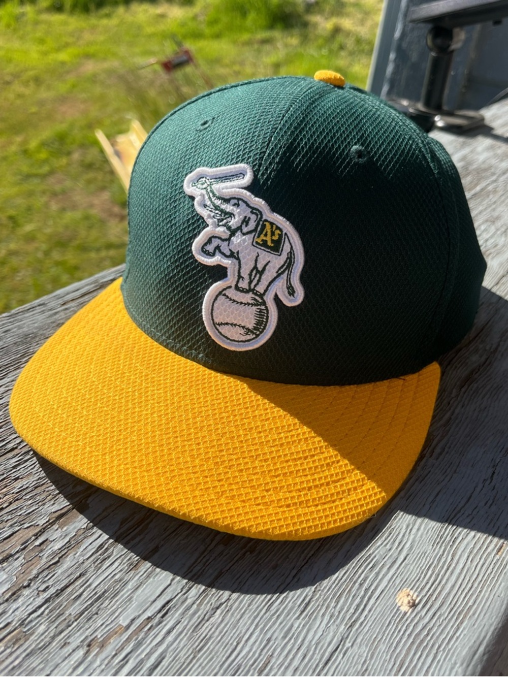 Oakland A’s Hat Elephant New Era 59FIFTY New Fitted Cap retro 7 3/8 On Field